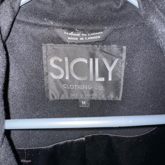 SICILY Elegant Wool & Leather coat. Size M with leather belt. Fully lined! - Picture 6 of 6